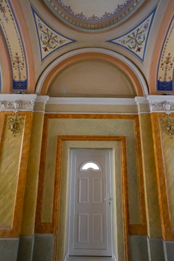 Parliament Exclusive Gallery Budapeste Exterior foto